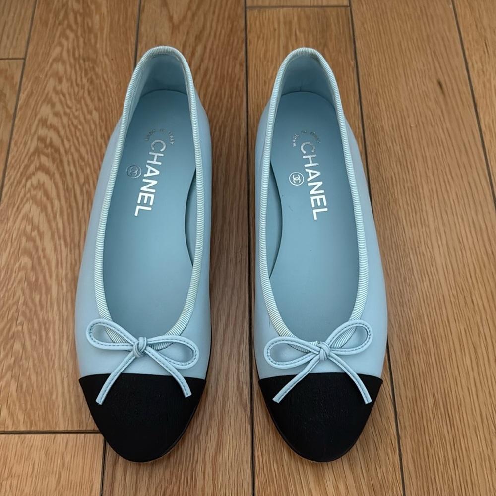 Chanel ballet flats